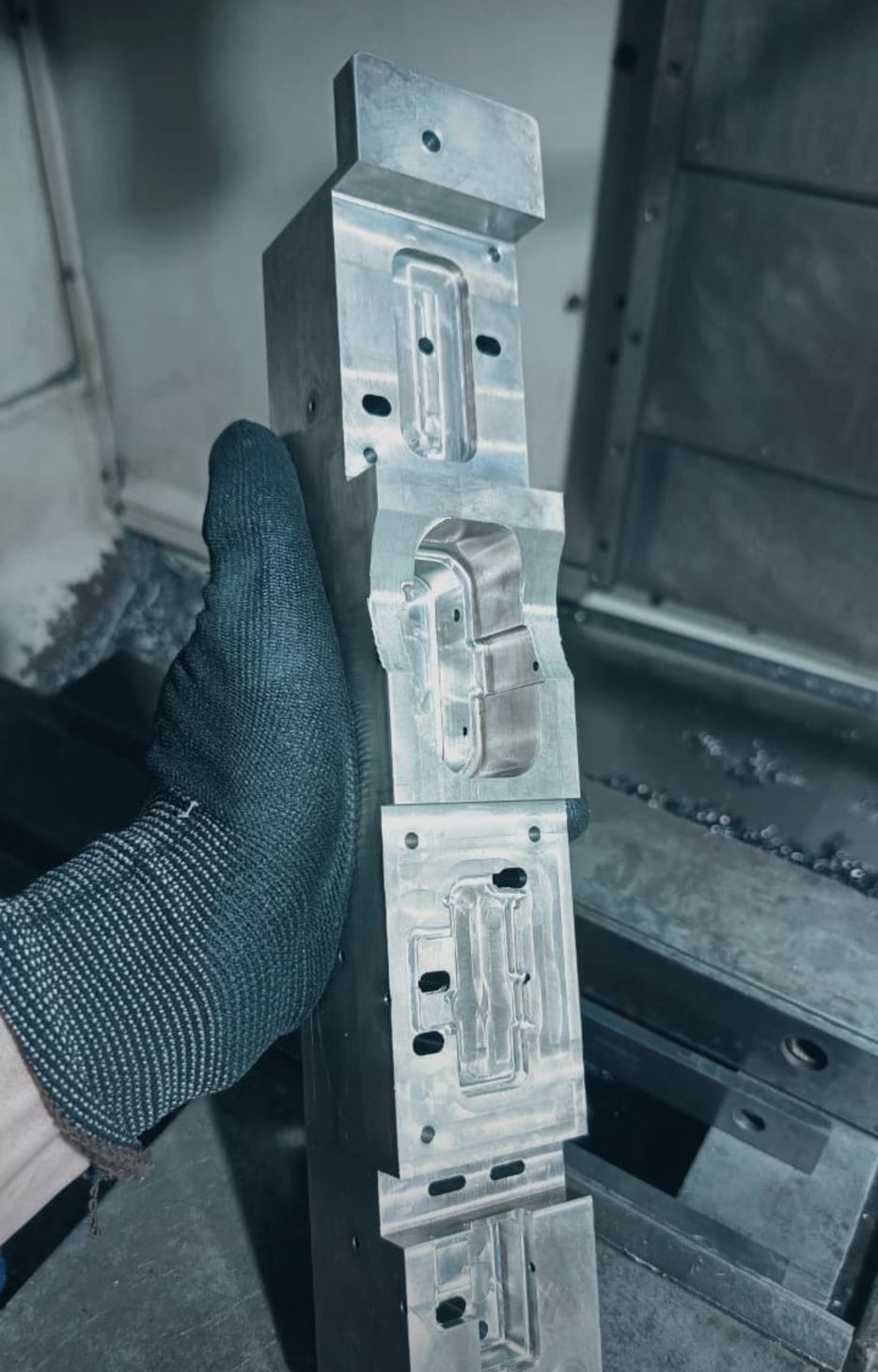 Molde multicavidad maquinado en aluminio, MACA Machining, Saltillo